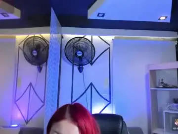 Nahomirichards  live sex cam