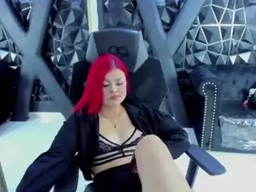 Nahomirichards  live sex cam