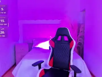 Nahomirichards  live sex cam