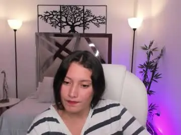 Nylaa_rose  live sex cam