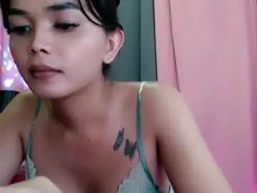 Rosella_xx  live sex cam