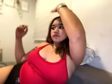 Sexyheartyy  live sex cam