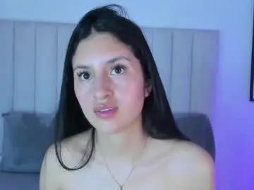 Soffy_hilltom  live sex cam