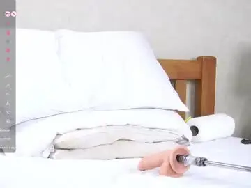Spicygeisha  live sex cam