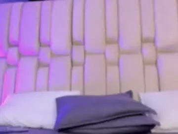 Agathauwudoll  live sex cam