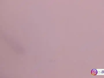 Ally_addams  live sex cam