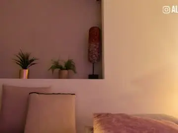 Ally_addams  live sex cam