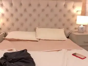 Almabrownn_  live sex cam