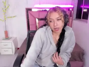 Anna_moon18  live sex cam