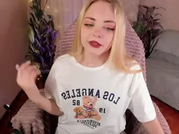 Astralil_original  live sex cam