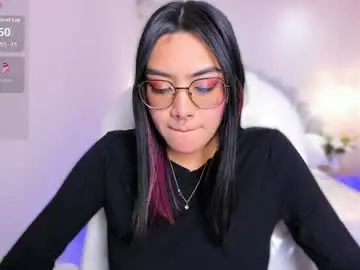 Azurakindong  live sex cam
