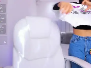 Azurakindong  live sex cam