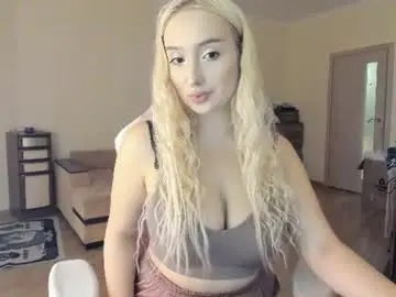 Cassie_rosss  live sex cam