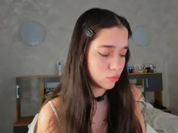 Flirtykitty_  live sex cam
