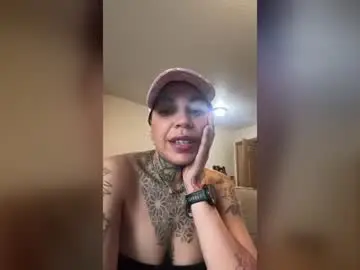 Honeybliss444  live sex cam