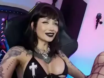 Isisraichuu  live sex cam