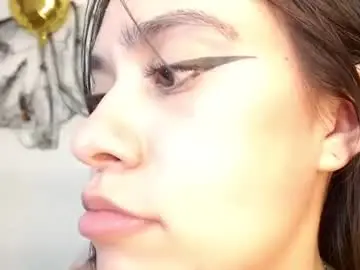 Jones_cassie  live sex cam
