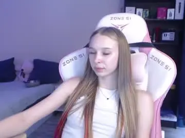 Kitsuneyx  live sex cam