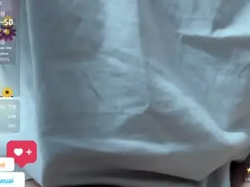 Lizzy_kawuaii  live sex cam