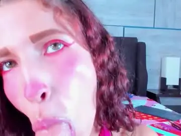 Lizzysato  live sex cam