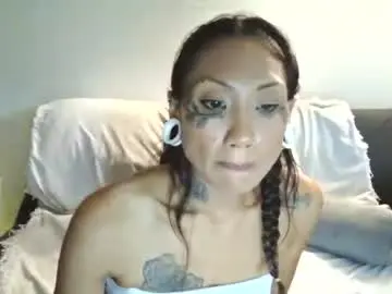 Nerezaquinn  live sex cam