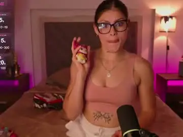 Sinsirenna  live sex cam