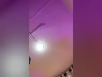 Talianavega  live sex cam