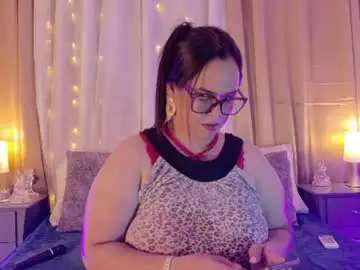Talianavega  live sex cam