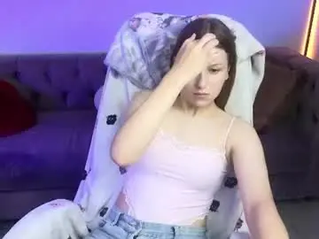 Veronicaalien  live sex cam
