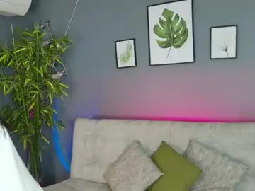 Vicky_kittyy  live sex cam