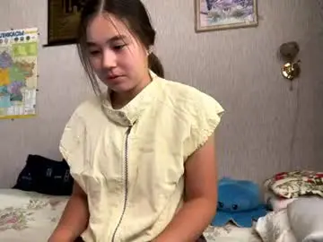 Winonarubens  live sex cam
