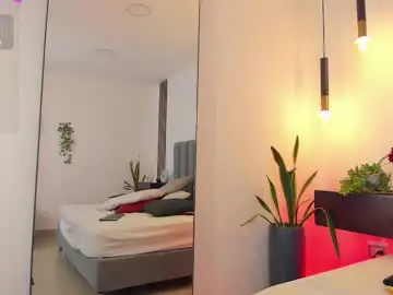 Ariavelvet_  live sex cam