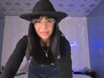 Laena_arryn  live sex cam