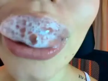 Lisbet_21x  live sex cam