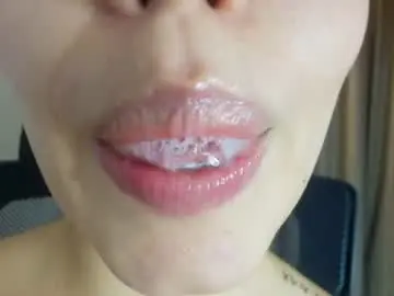 Lisbet_21x  live sex cam