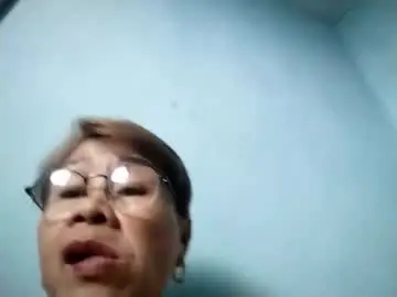 Lolamommie  live sex cam