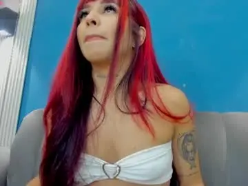 Martinablakes  live sex cam