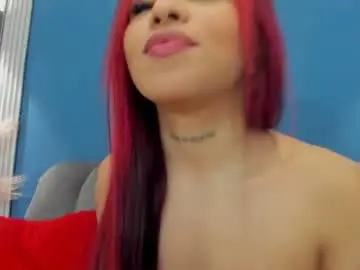 Martinablakes  live sex cam