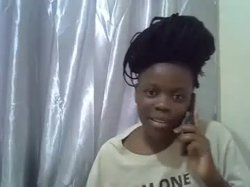 Petite_melan  live sex cam