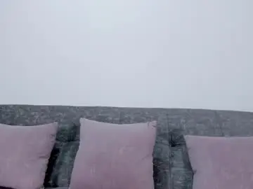 Sweettyalondra  live sex cam