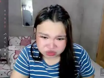 Urpinayslutxxx  live sex cam