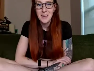 Anomalyallie  live sex cam