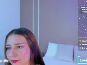 Elaia_bridge  live sex cam