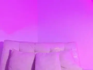 Emmilybratz  live sex cam