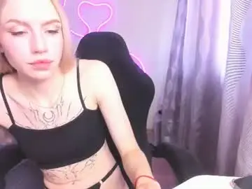Hello_kittykk  live sex cam