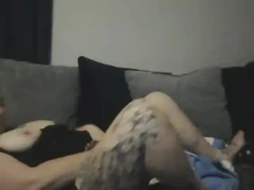 Horneygirl88ddd  live sex cam