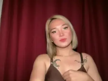 Imjustasluttyintownxxx  live sex cam