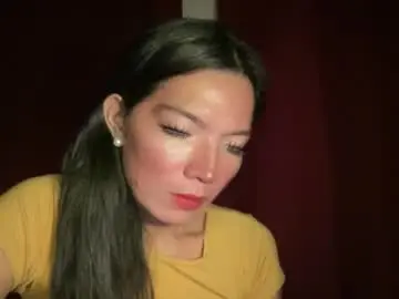 Imjustasluttyintownxxx  live sex cam