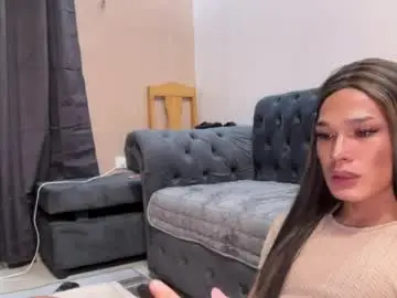 Imjustasluttyintownxxx  live sex cam