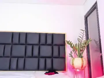 Isabella_gloww  live sex cam